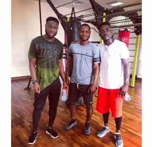 On-holiday stars Muniru Sulley, Wakaso and Daniel Opare hit the gym  in Ghana