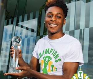 Jeremie Frimpong Delighted After Picking Up Celtic Young Player Award