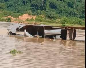 VIDEO: Watch the only community toilet carried away by floods