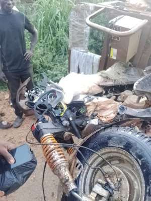 2 dead, 2 injured in motor accident accidentat Nyinahin