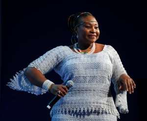Yvonne Chaka Chaka to be honoured at Legends and Legacy Ball Africa Awards