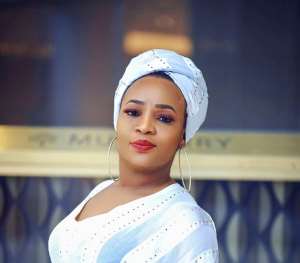 Actress, Fadekemi Momoh Returns to School, Survives Ghastly Accident