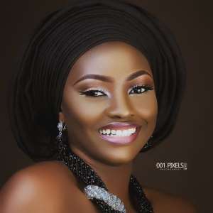 Ex beauty Queen Yetunde Savage kicks off her Fashion Jewelry Collection.