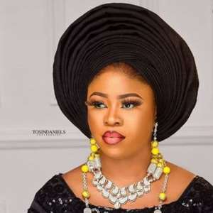 Nigerian actress Azeezat Shorunmu