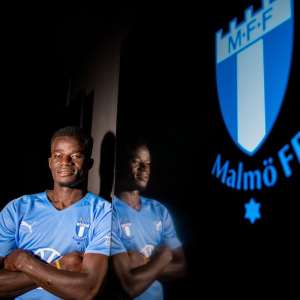 Swedish giants Malmo FF sign Ghanaian striker Malik Abubakari
