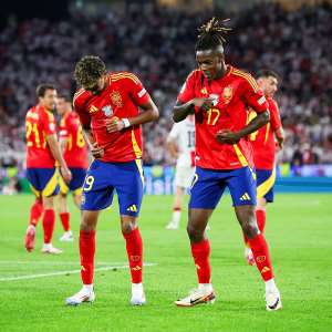 Euro 2024: Nico Williams urges teammate Lamine Yamal to learn from him