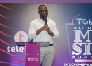 Empowering Ghanaian Media: Dr. Jefferson Seneadza (PhD) Guides AEMF Fellows on Mastering AI