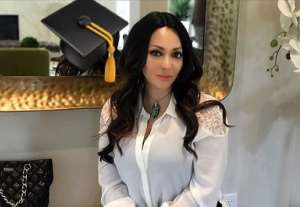 Actress, Bianca Johnson Graduates from Walden University