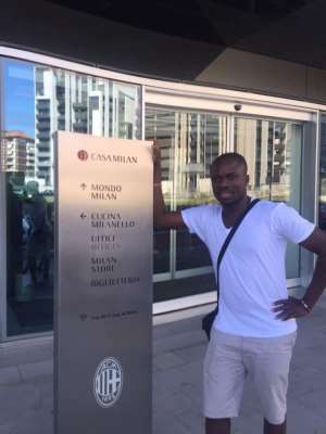 PHOTOS: Top Ghanaian Sports Journalist Ernest Koranteng tours darling club AC Milan