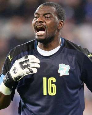 Ivory Coast goalkeeper Sylvain Gbohouo