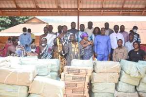 ER: Bryan Acheampong donates farm inputs worth Ghc500,000 to farmers in Kwahu East