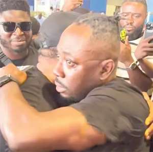 Choirmaster at the airport