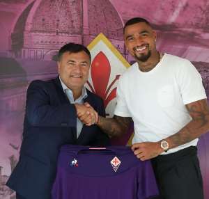 Fiorentina Confirms KP Boateng Signing PHOTOS