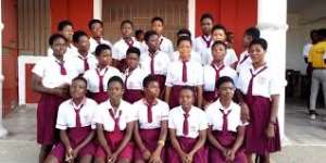 Old Students Of Bright Senior High School Fight Akyem Abuakwa Chiefs; Condemn Rioting Students