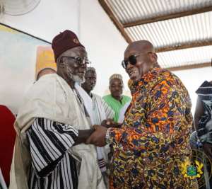 Bawku Naba, Asigri Abugrago Azoka II welcomes President Akufo-Addo