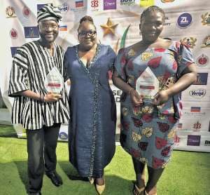 ISD Director commends award-winning staff for excellence in public service
