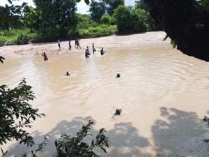 20-year-old drowns while helping travellers cross Ghana-Togo border river