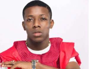 Singer, Small Doctor Robbed in Ibadan