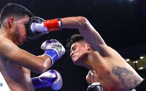 Ruthless Emmanuel Navarrete KOs Opponent In 3 Rounds VIDEO