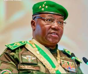 Frances Sincere Overture to Niger Meets a Blunt Rejection