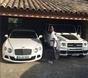 PHOTOS: Check out Andre Ayew cars, mansion and family