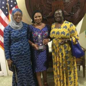 EC Chairperson receives Woman of Courage Award