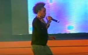THROWBACK : Sherifa Gunu Performs With 8 Months Pregnancy @ 2011 GMAs