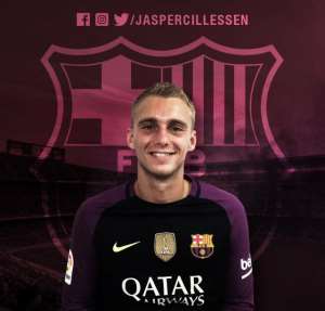 Barcelona confirm 12.83 million move for goalkeeper Jasper Cillessen