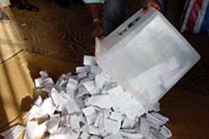 Voting ends in Election 2004