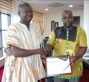 CEO Of Ghana Free Zones Board Honoured For Courageous Leadership