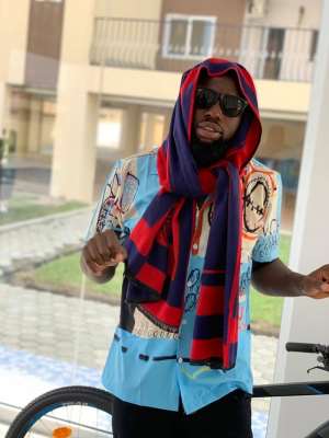 I Want My Music To Make People Smile – Singer 6 Kiss