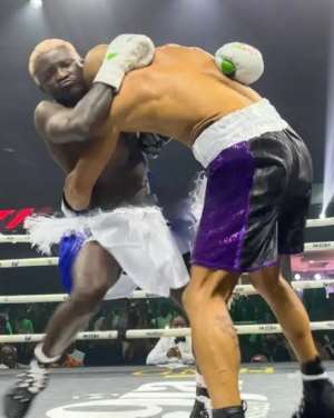 Portable Vs Okocha: When Celebrity Boxing Turned Yeyebrity