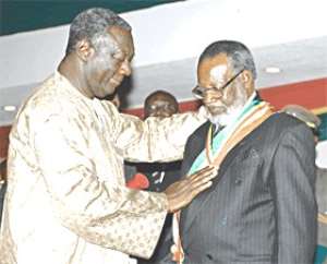Ghana honours President Nujoma