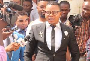 Ghana in the center of ridicule over this Obinim who claims to be a pastor
