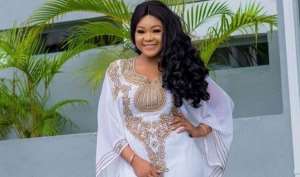 Actress, Rechael Okonkwo looking Stunning in Well Embellished Gown