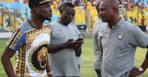 BOMBSHELL: 'Coach Kwesi Appiah Is Being Manipulated' - Asamoah Gyan Reveals