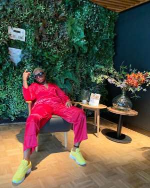 Medikal and Fella Makafui Commence Europe Tour Starting from Amsterdam