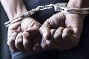 22-year-old man arrested for illegal arm possession