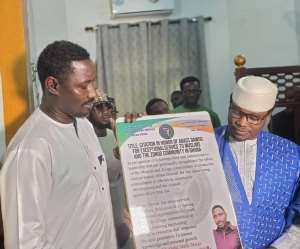 Sheikh Abdul Malik Maiga honours Zongo philanthropist for service to youth and community