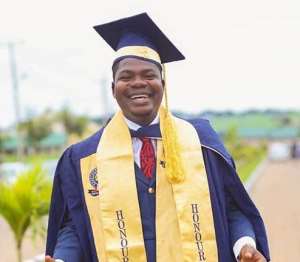 After Struggling for 10years, Actor, Debo Adedayo Graduates with Upper Credit