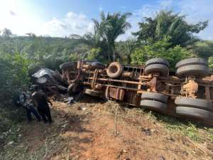 Five killed, 12 injured in deadly collision on Cape Coast-Accra highway