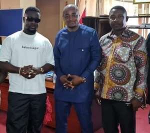 Sarkodie joins Make Tema Shine Again” agenda