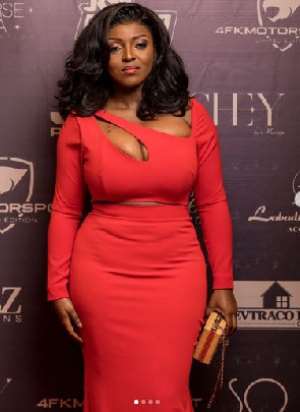 Yvonne Okoro On Why She Struggled To Tame Her Big Boobs  Miss Universe 2018