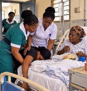 She came to the hospital carrying food for her mother. Moments later, she was dead. Was it an undiagnosed illness, cardiac arrest, or something else? Before we blame stress, one question demands an answer: What really happened inside that hospital room?