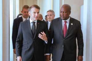 As Paris Loses the Sahel, France Keeps Its Footing in Ghana