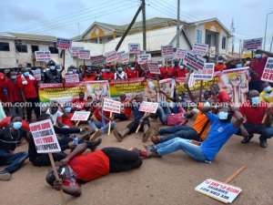Our leaders sold us out with poor 4 pay rise negotiation – Coalition Against Leadership of TUC
