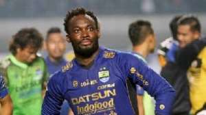 Michael Essien Shows Affection For Persib Bandung After League Victory