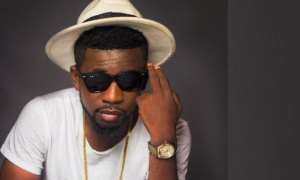 Ghana Music Industry Is Fucked Up - Bisa Kdei