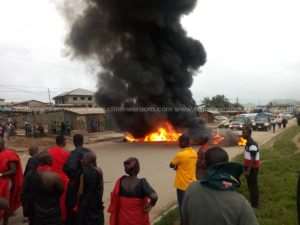 Protests Against Bad Roads: Tarkwa Residents Stop Minister From Entering The Town