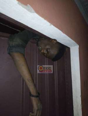 Horror: Stubborn Thief Trapped To Death At Suame Photos